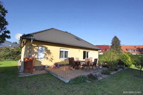 Schönes Einfamilienhaus  auf großem Sonnengrundstück nahe Stadtzentrum