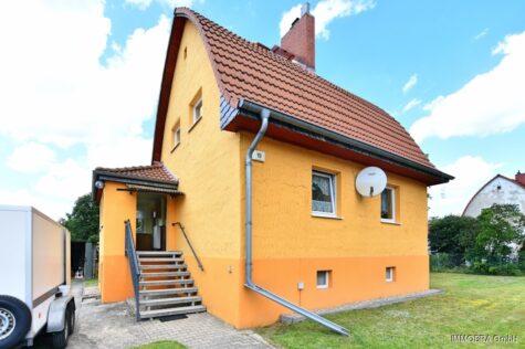 Charmantes Einfamilienhaus mit großem Grundstück in Brieselang