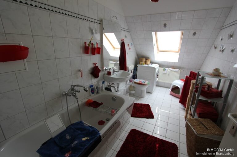 Dachgeschosswohnung in Brandenburg an der Havel, Foto 4