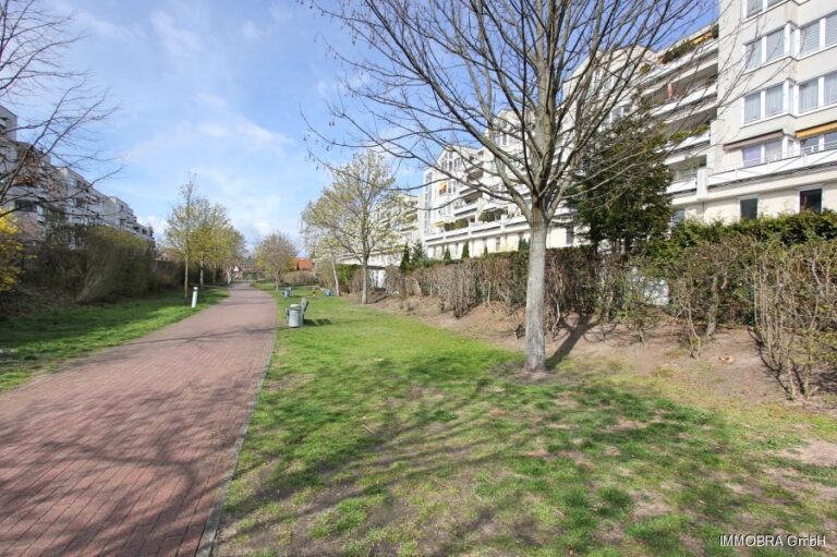 Außenanlage