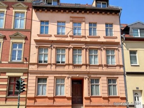 Schönes Mehrfamilienhaus in guter Lage von Brandenburg a. d. Havel