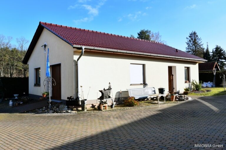 Garage Nebengebäude