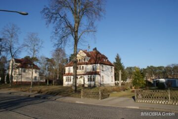 Imposante Villa mit Seeblick und großem Grundstück, 14727 Premnitz, Villa