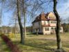 Vorderansicht - Imposante Villa mit Seeblick und großem Grundstück