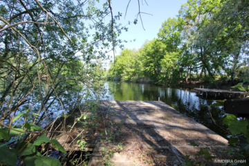 Natur, Ruhe und Freiheit – Ihr Platz am Wasser mit eigenem Steg und Seeanteil wartet, 14798 Havelsee / Kranepuhl, Ferienhaus