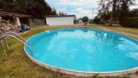Pool - Exklusives Erholungsgrundstück mit Bungalow, Pool und traumhafter Sonnenterrasse in der Mötzower Vorstadt