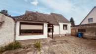 Titelbild - Sanierungsobjekt mit Weitblick – 1.353 m² Grundstück in Wenzlow bei Ziesar