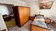 Schlafzimmer - Sanierungsobjekt mit Weitblick – 1.353 m² Grundstück in Wenzlow bei Ziesar